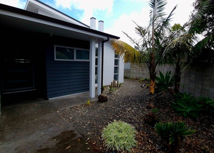  at 8 Marie Avenue, Red Beach, Red Beach