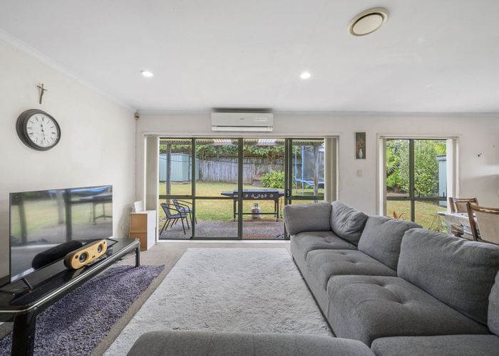  at 8 Waimarino Road, Weymouth, Manukau City, Auckland