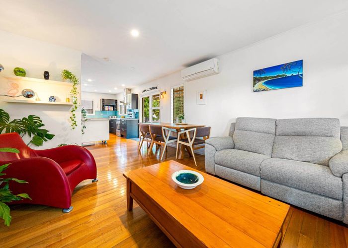  at 3 Kervil Avenue, Te Atatu Peninsula, Waitakere City, Auckland