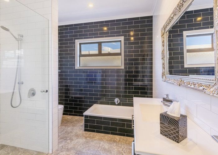  at 11 Taradale Road, Marewa, Napier