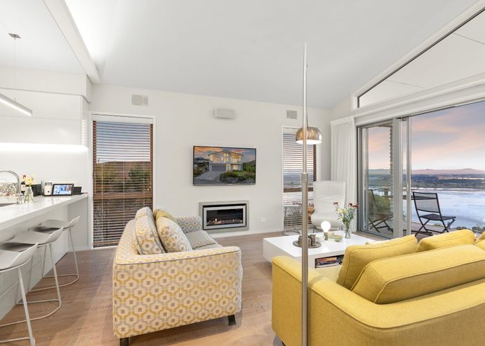  at 44 Saint Andrews Hill Road, Mount Pleasant, Christchurch City, Canterbury