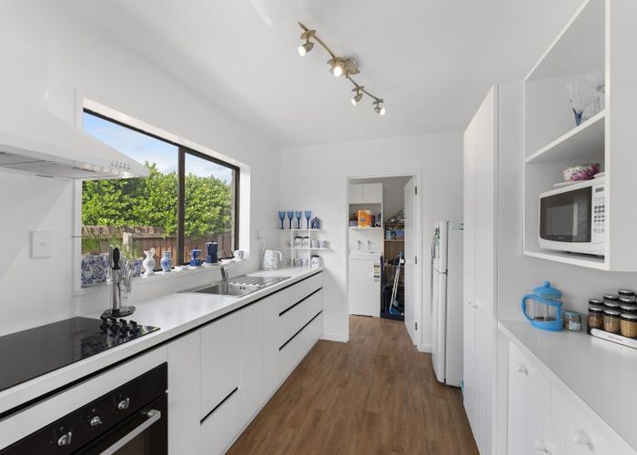  at 14 Howe Street, New Brighton, Christchurch City, Canterbury