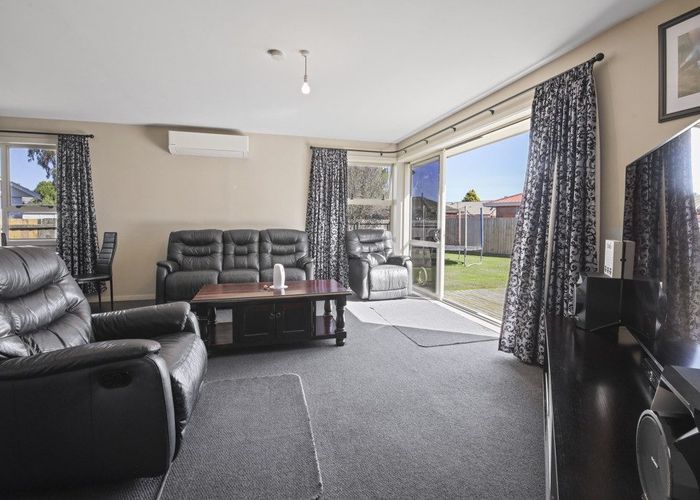  at 75 Oakhampton Street, Hornby, Christchurch