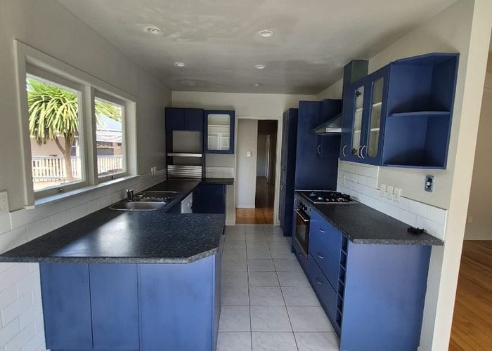  at 74 Eskdale Road, Birkdale, North Shore City, Auckland