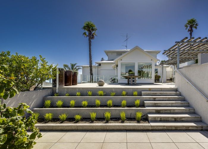  at 8 Kowhai Road, Bluff Hill, Napier, Hawke's Bay