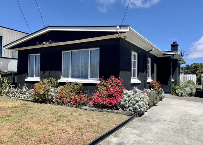  at 154 Marine Parade, New Brighton, Christchurch City, Canterbury