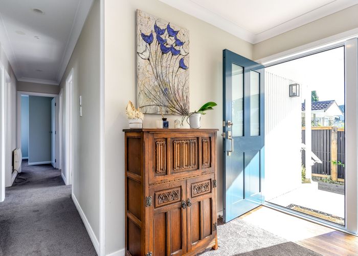  at 8B Chelsea Place, Chartwell, Hamilton, Waikato