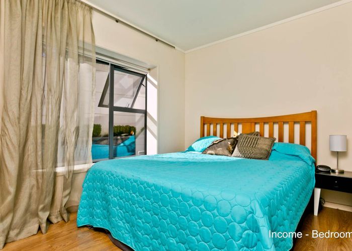  at 17a Ridgewood Crescent, Birkenhead, North Shore City, Auckland