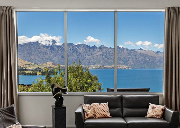  at 9 Matakauri Place, Fernhill, Queenstown