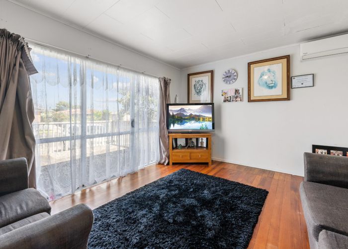  at 48 Friesian Drive, Mangere, Auckland