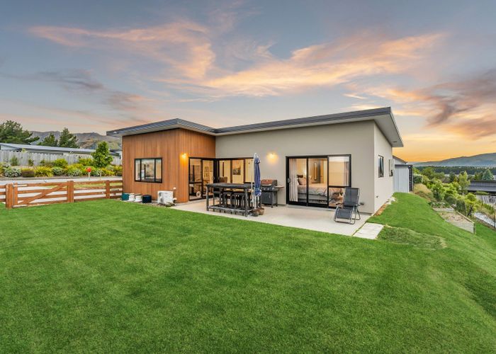  at 5 Sarges Way, Lake Hawea, Wanaka, Otago