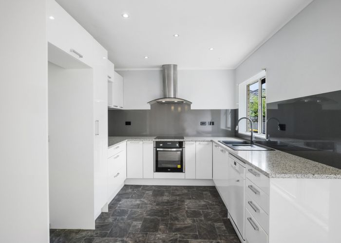  at 1 Skelton Avenue, Randwick Park, Auckland