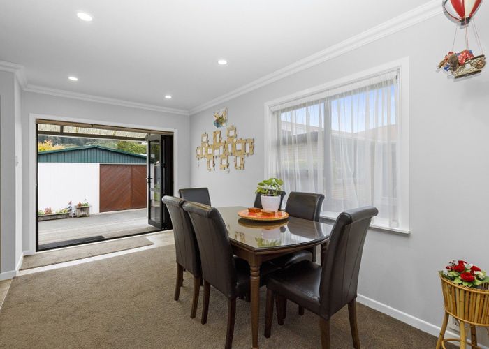  at 51 Bonnie Glen Crescent, Ebdentown, Upper Hutt, Wellington