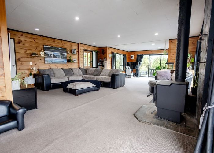  at 27 Coopers Road, Gladstone, Grey, West Coast