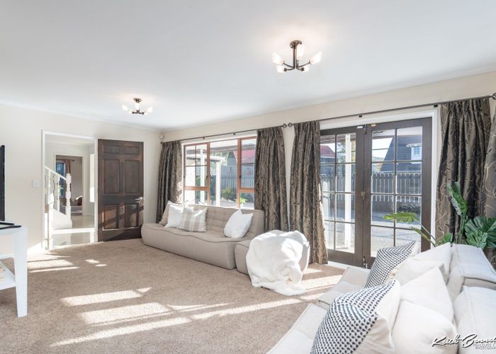  at 15 Johnswood Grove, Clouston Park, Upper Hutt