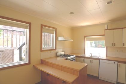  at 38 Eden Street, Island Bay, Wellington