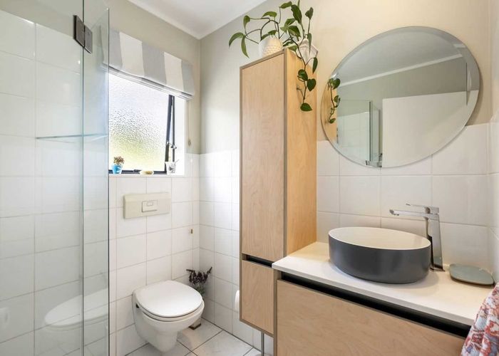  at 22B Zion Road, Birkenhead, North Shore City, Auckland