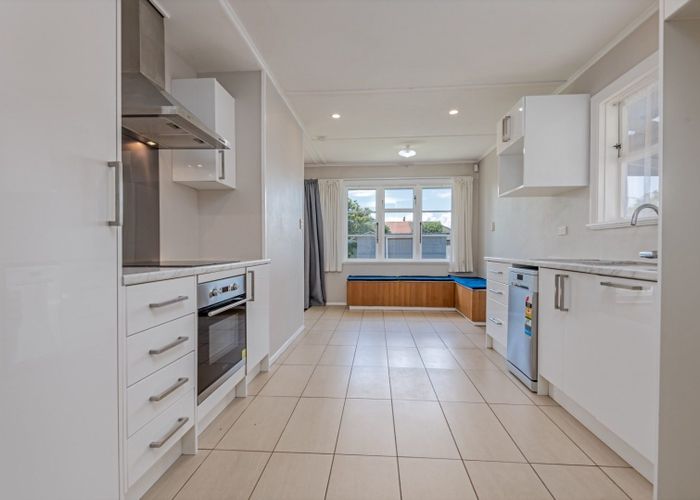  at 41 Rangiora Avenue, Roslyn, Palmerston North, Manawatu / Whanganui