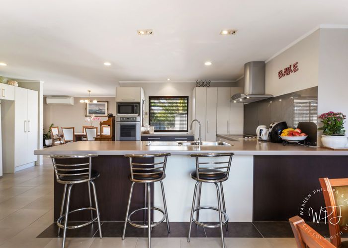  at 1 Gaylord Place, Conifer Grove, Papakura, Auckland