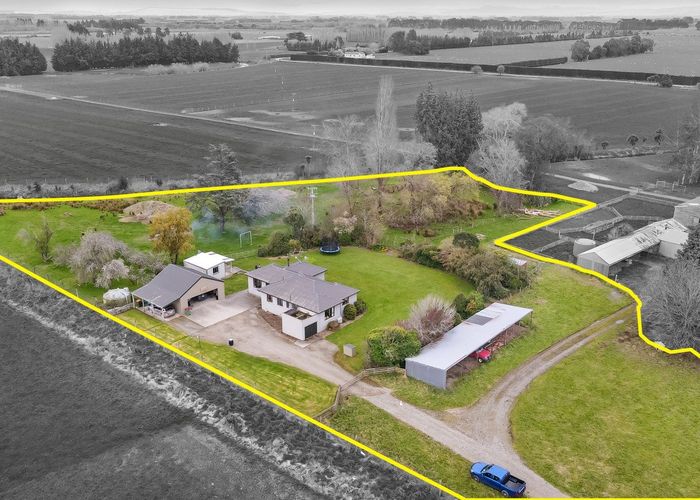  at 135 Kean Road, Thomsons Crossing, Winton