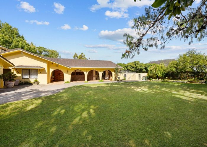  at 44 Gracechurch Drive, Flat Bush, Manukau City, Auckland