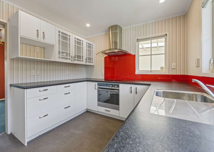  at 24B Parklands Drive, Karori, Wellington