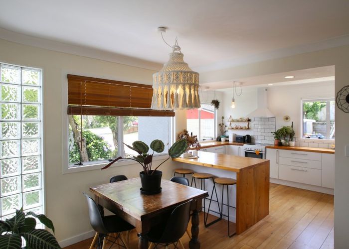  at 10 Cowling Road, Hurdon, New Plymouth