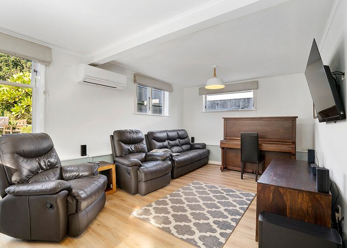  at 26 Tuatoru Street, Eastbourne, Lower Hutt