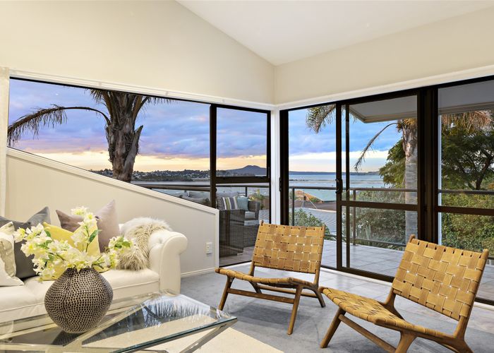 Free property data for 11 Antilla Place, Half Moon Bay, Auckland