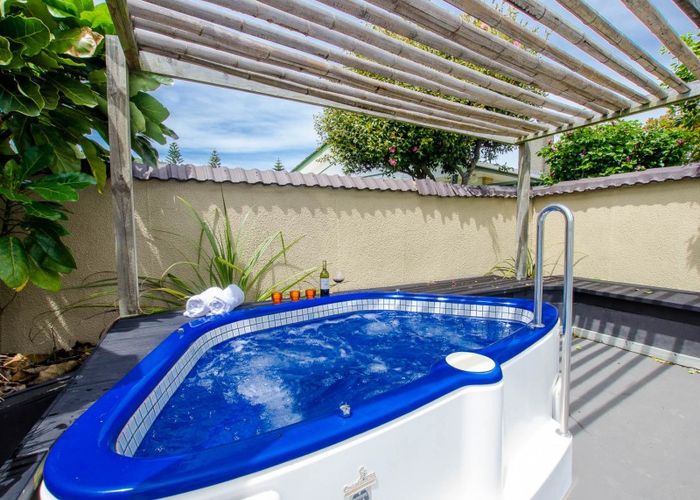  at 46 Rewarewa Crescent, Waikanae