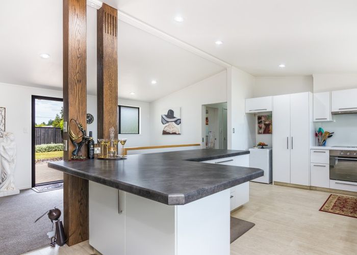  at 208 State Highway 1, waitahanui, Taupo