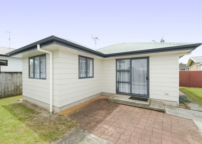  at 7 Gadsby Place, Hamilton East, Hamilton