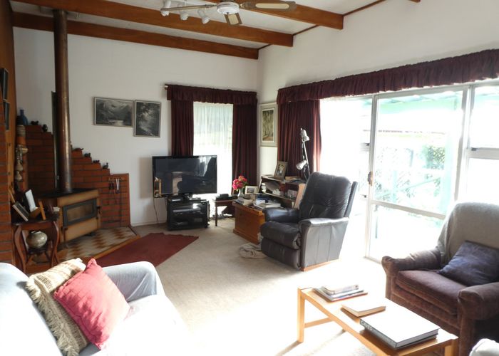  at 10 Stewart Street, Waimangaroa