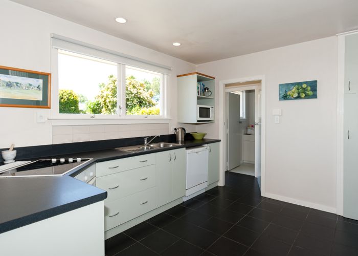 at 4 Birkenhead Street, Avonhead, Christchurch