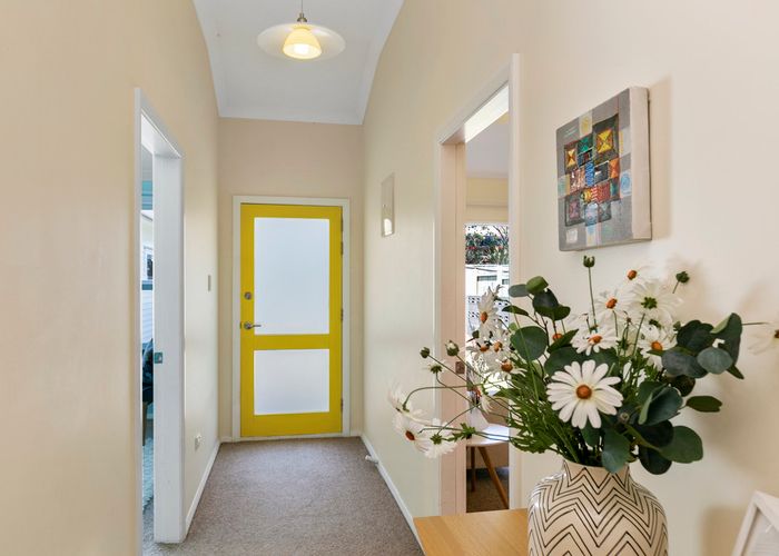  at 146 Clyde Street, Island Bay, Wellington