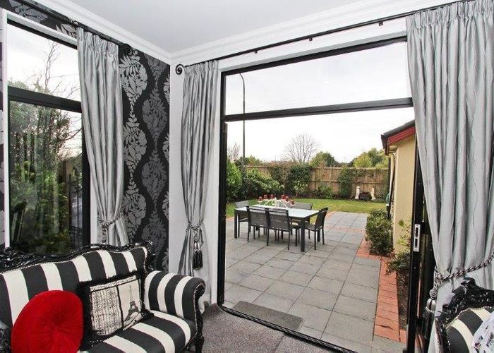  at 14 Kareti Drive, Richmond
