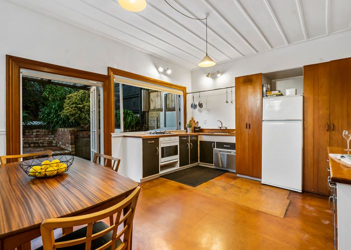  at 33 Summer Street, Ponsonby, Auckland
