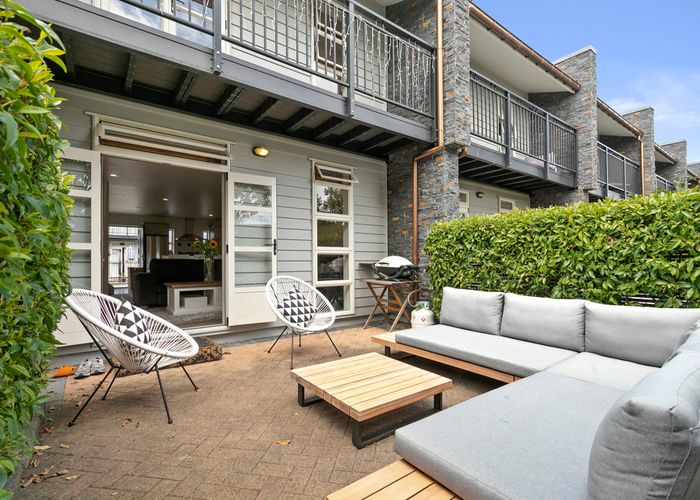  at 8/2 Cawley Street, Ellerslie, Auckland
