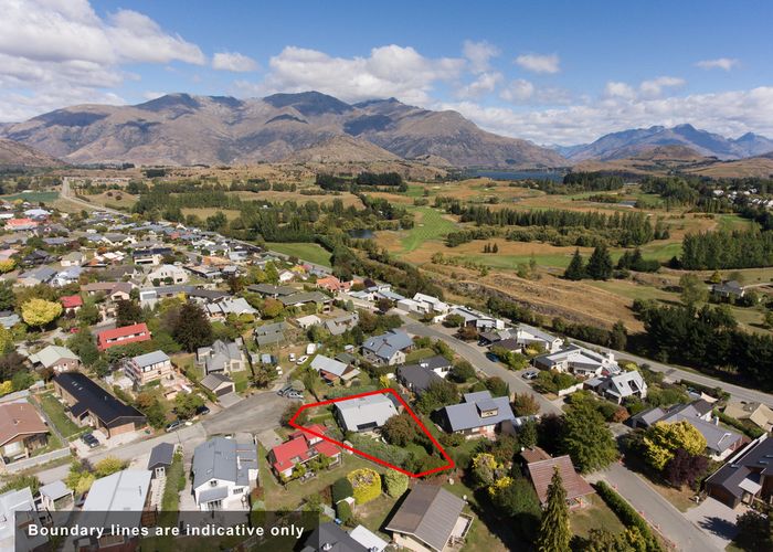  at 8 Premier Place, Arrowtown, Arrowtown