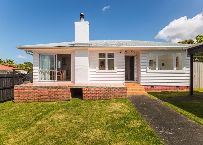  at 69 Commissariat Road, Mount Wellington, Auckland