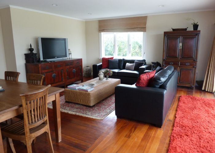  at 487 Waitakere Road, Henderson