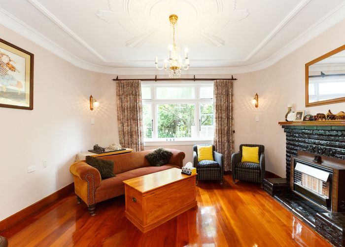  at 9 Ake Ake Avenue, Hokowhitu, Palmerston North