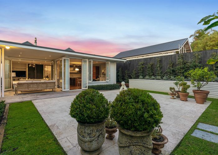  at 10 Sussex Street, Grey Lynn, Auckland