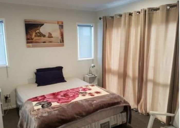  at 33 Barcliff Terrace, Gulf Harbour, Whangaparaoa
