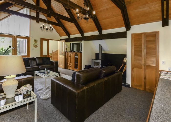  at 18 Cascade Place, Sumner, Christchurch