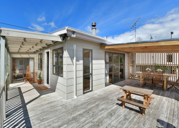  at 30 Holiday Road, Stanmore Bay, Whangaparaoa
