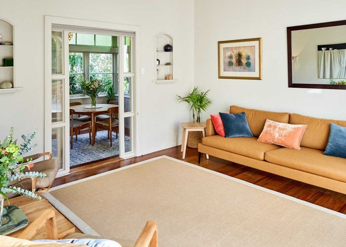  at 17 Moana Road, Days Bay, Lower Hutt