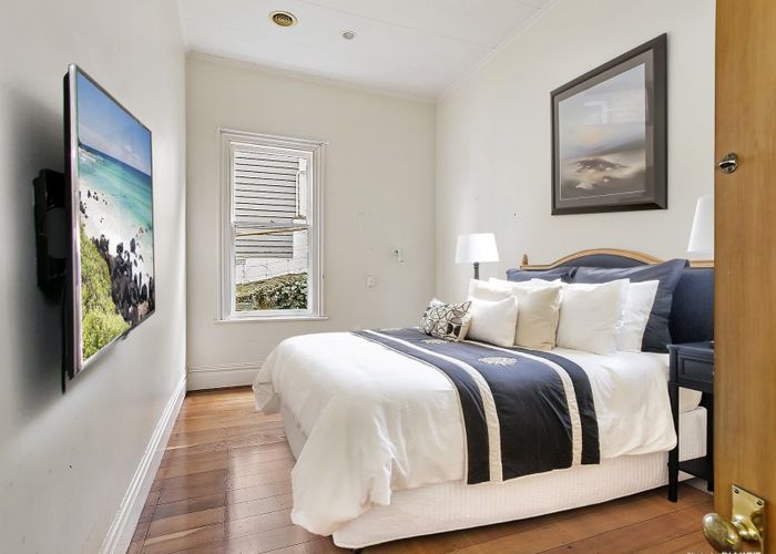  at 68 Northland Road, Northland, Wellington
