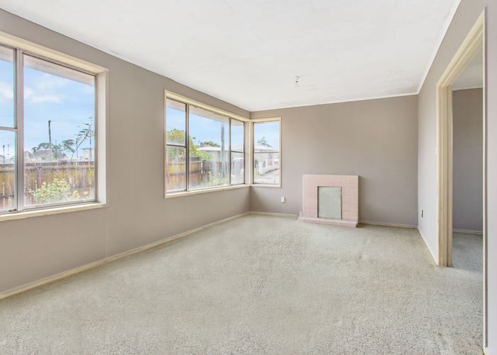  at 11 Collett Road, Otara, Auckland