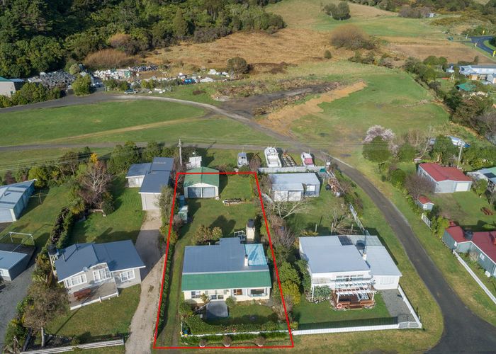  at 14 Esplanade, French Pass